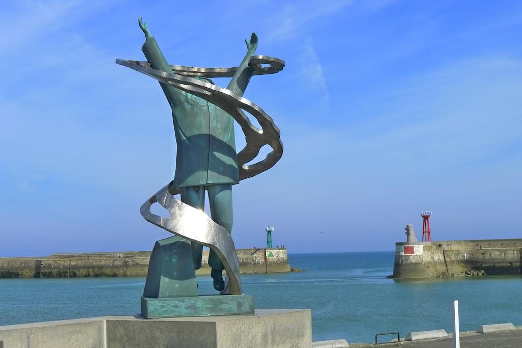 Le Grand Hotel De La Marine "Face A La Mer" Port-en-Bessin-Huppain Zewnętrze zdjęcie